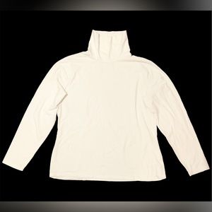 Time and True 2X turtle neck long sleeve shirt white